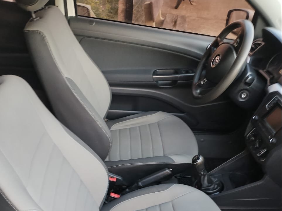 Volkswagem Saveiro 1.6 Cabine Dupla