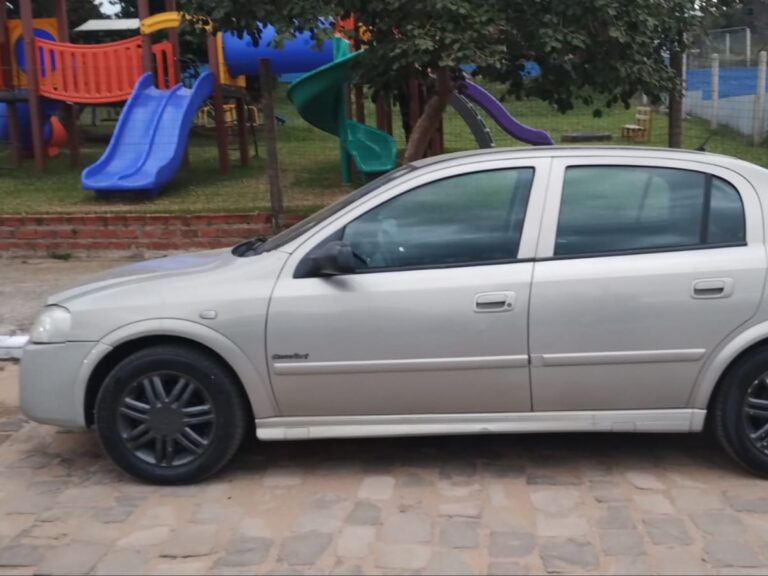 Chevrolet Astra Confort 2.0