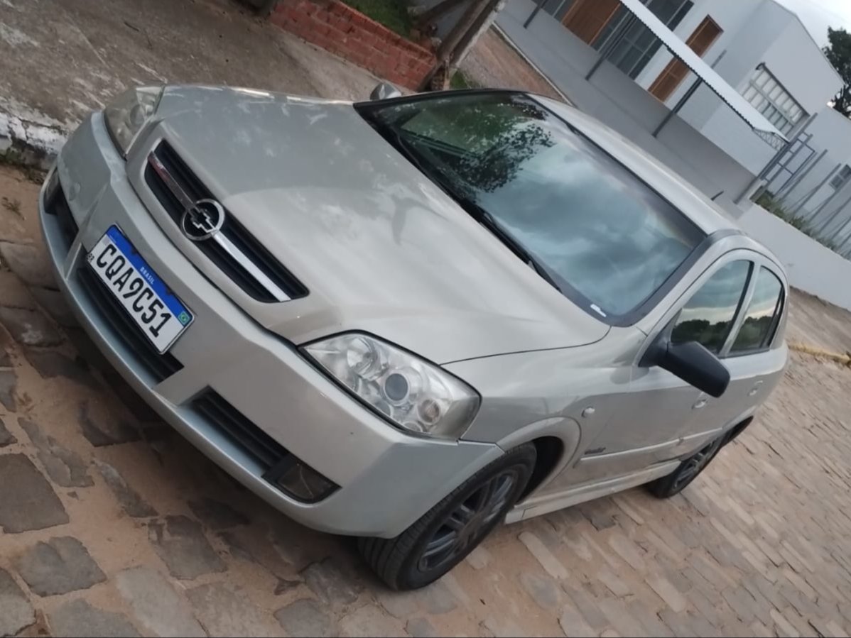 Chevrolet Astra Confort 2.0