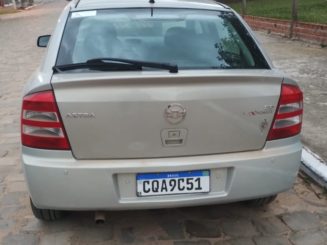Chevrolet Astra Confort 2.0